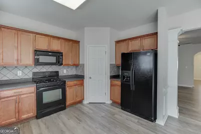 352 Beynon Terrace, Suwanee, GA 30024 - Photo 17