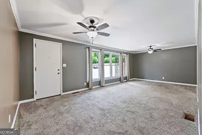 669 S Hill Street, Griffin, GA 30224 - Photo 5