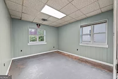 669 S Hill Street, Griffin, GA 30224 - Photo 25