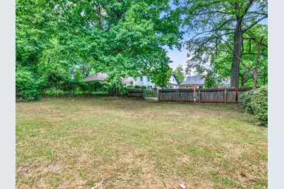 1724 Virginia Avenue, Atlanta, GA 30337 - Photo 9