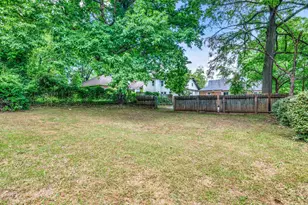 1724 Virginia Ave, Atlanta, GA 30337 - Photo 9