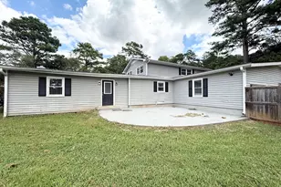 3609 River Hills Dr, Ellenwood, GA 30294 - Photo 9