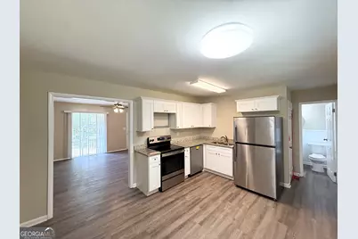 6979 Bruce Circle, Lithonia, GA 30058 - Photo 5