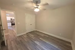 212B Tabor Dr, Warner Robins, GA 31093 - Photo 13