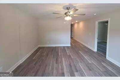 212B Tabor Drive #4B, Warner Robins, GA 31093 - Photo 5