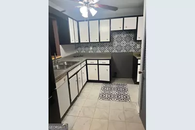 2498 Robinhood Drive, Ellenwood, GA 30294 - Photo 5