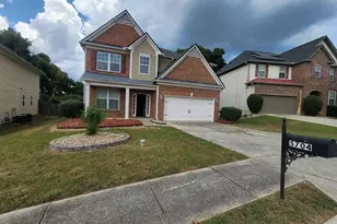 5704 Barrington Run, Union City, GA 30291 - Photo 1