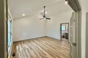 84 N Bowden St, Commerce, GA 30529 - Photo 25