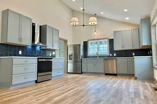 84 N Bowden St, Commerce, GA 30529 - Photo 13