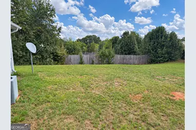 604 Regal Road, Jackson, GA 30233 - Photo 13