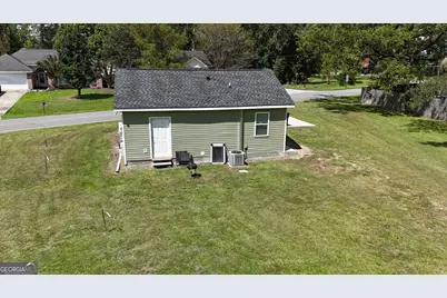 403 Auburn Road, Glennville, GA 30427 - Photo 13