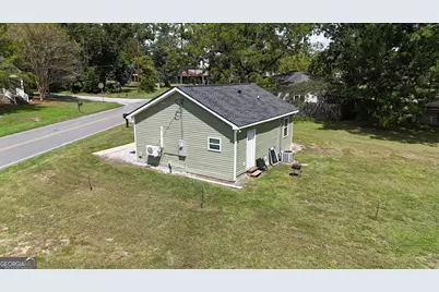 403 Auburn Road, Glennville, GA 30427 - Photo 3