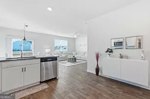 160 Troupe Dr, Savannah, GA 31407 - Photo 5