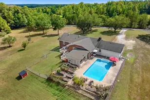 1825 Fork Creek Cir, Bowman, GA 30624 - Photo 37