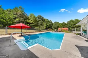 1825 Fork Creek Cir, Bowman, GA 30624 - Photo 25