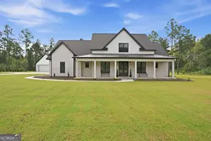 174 Evergreen Dr, Cochran, GA 31014 - Photo 1