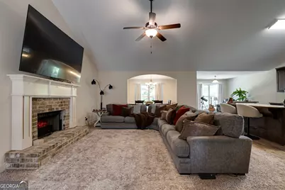 198 White Circle, Winterville, GA 30683 - Photo 7