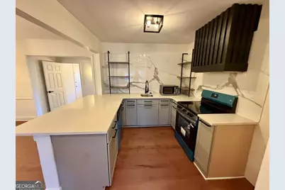 8 Cantey Place NW, Atlanta, GA 30327 - Photo 11