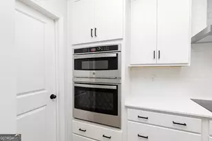 2036 Jordan Knoll Ln, Lawrenceville, GA 30043 - Photo 13