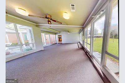 555 Mulberry Street, Swainsboro, GA 30401 - Photo 23