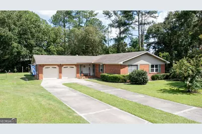 2300 Walnut Lane, Waycross, GA 31501 - Photo 3