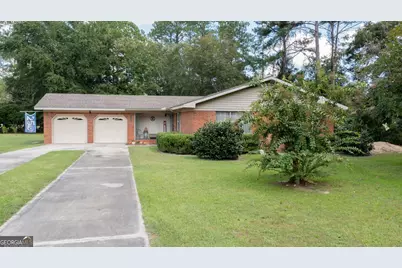 2300 Walnut Lane, Waycross, GA 31501 - Photo 1