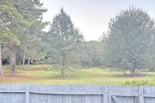 261 Country Club Dr, Jonesboro, GA 30238 - Photo 7