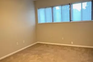 261 Country Club Dr, Jonesboro, GA 30238 - Photo 11