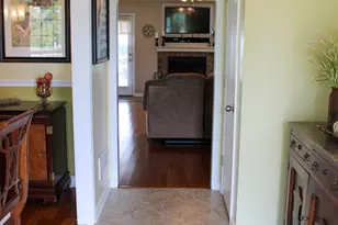 100 Laketrail Dr, Griffin, GA 30223 - Photo 3