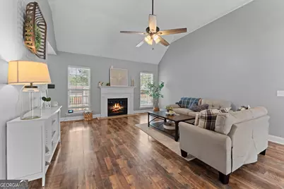 318 Christopher Luke Circle, Perry, GA 31069 - Photo 9