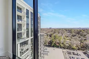 2425 Peachtree Rd NE, Atlanta, GA 30305 - Photo 21