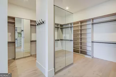 2425 Peachtree Road NE #1605, Atlanta, GA 30305 - Photo 19