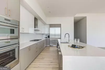 2425 Peachtree Road NE #1605, Atlanta, GA 30305 - Photo 9