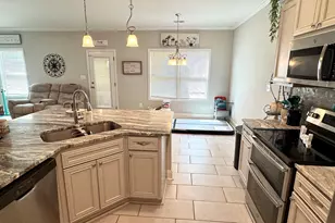 229 Hallie Ln, Macon, GA 31211 - Photo 5