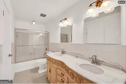 2382 Dayron Circle, Marietta, GA 30062 - Photo 5