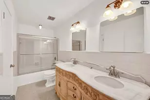 2382 Dayron Circle, Marietta, GA 30062 - Photo 5