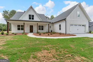 1863 Hoods Mill Rd, Commerce, GA 30529 - Photo 1
