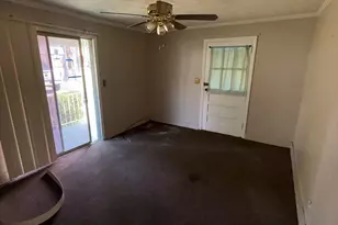 318 Sharman St, Thomaston, GA 30286 - Photo 11