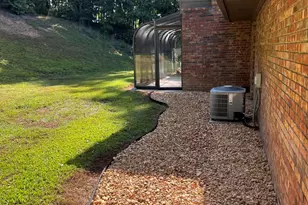 203 Woodland Dr, Calhoun, GA 30701 - Photo 5