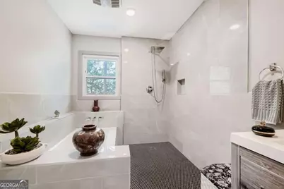 3342 Romelie Drive, Atlanta, GA 30340 - Photo 19
