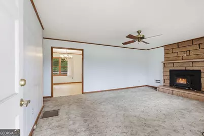 57 Defoor Road, Toccoa, GA 30577 - Photo 9