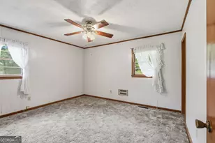 57 Defoor Rd, Toccoa, GA 30577 - Photo 13