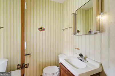 57 Defoor Road, Toccoa, GA 30577 - Photo 15