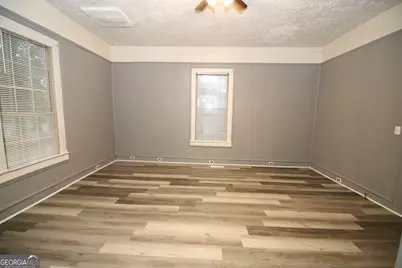902 Juniper Street, Lagrange, GA 30240 - Photo 9