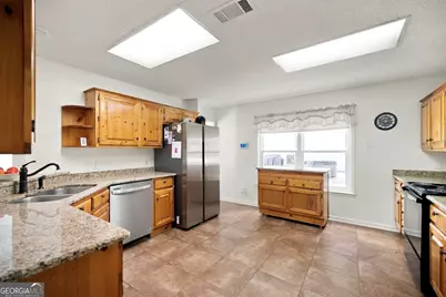 659 Kewanee Drive, Byron, GA 31008 - Photo 13