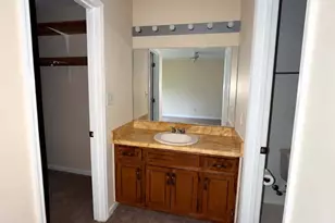 7021 Whitfield Dr, Riverdale, GA 30296 - Photo 7