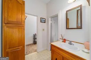212 Butler St, Waycross, GA 31501 - Photo 23