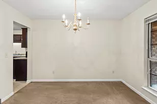 1010 Canton Ct, Hinesville, GA 31313 - Photo 5