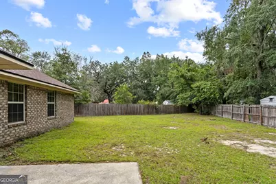 1010 Canton Court, Hinesville, GA 31313 - Photo 21