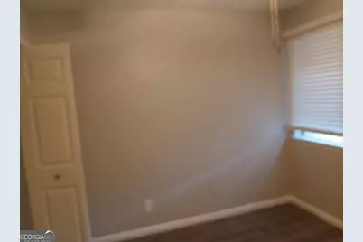 8586 Creekwood Way, Jonesboro, GA 30238 - Photo 9